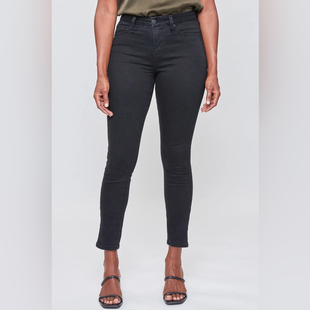 YMI Curvy Ultra High Rise Skinny Jeans